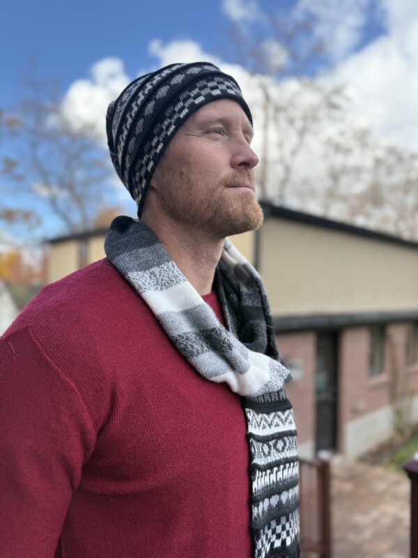 Smart scarf - Alpaca hat and scarf combo